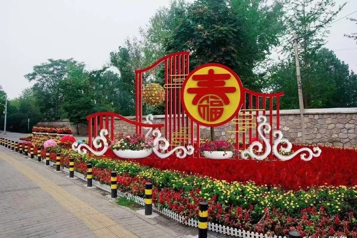 守護(hù)綠色未來(lái) 常州百煉鐵藝花架 玻璃鋼花盆發(fā)貨